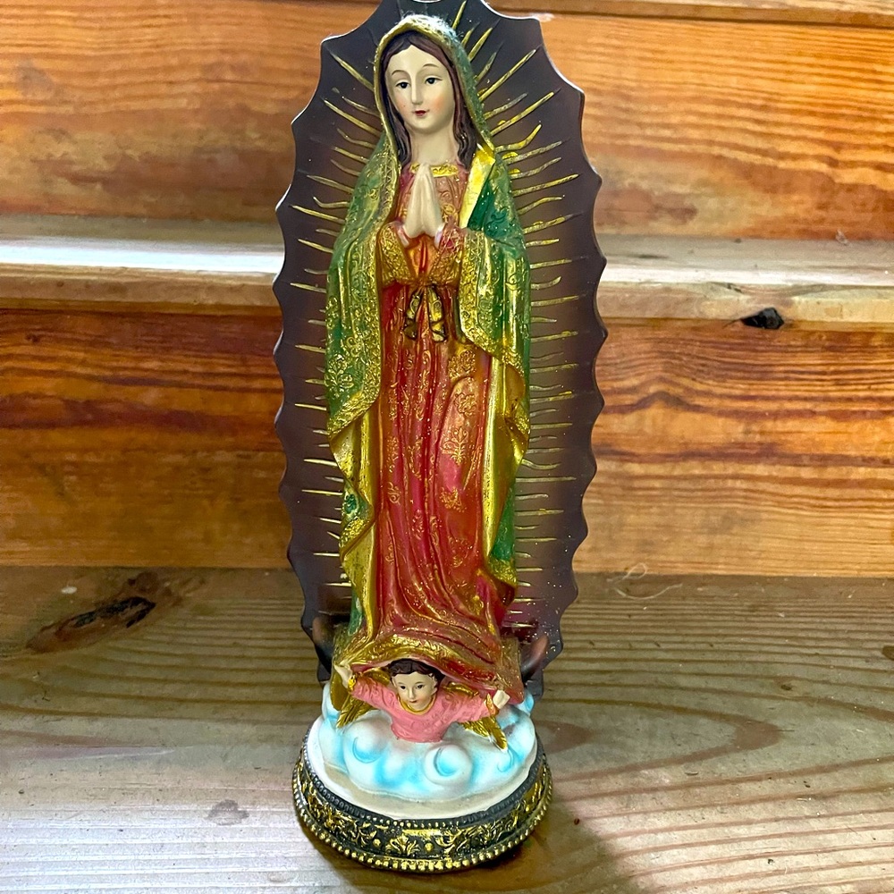 12” resin Blessed Mother